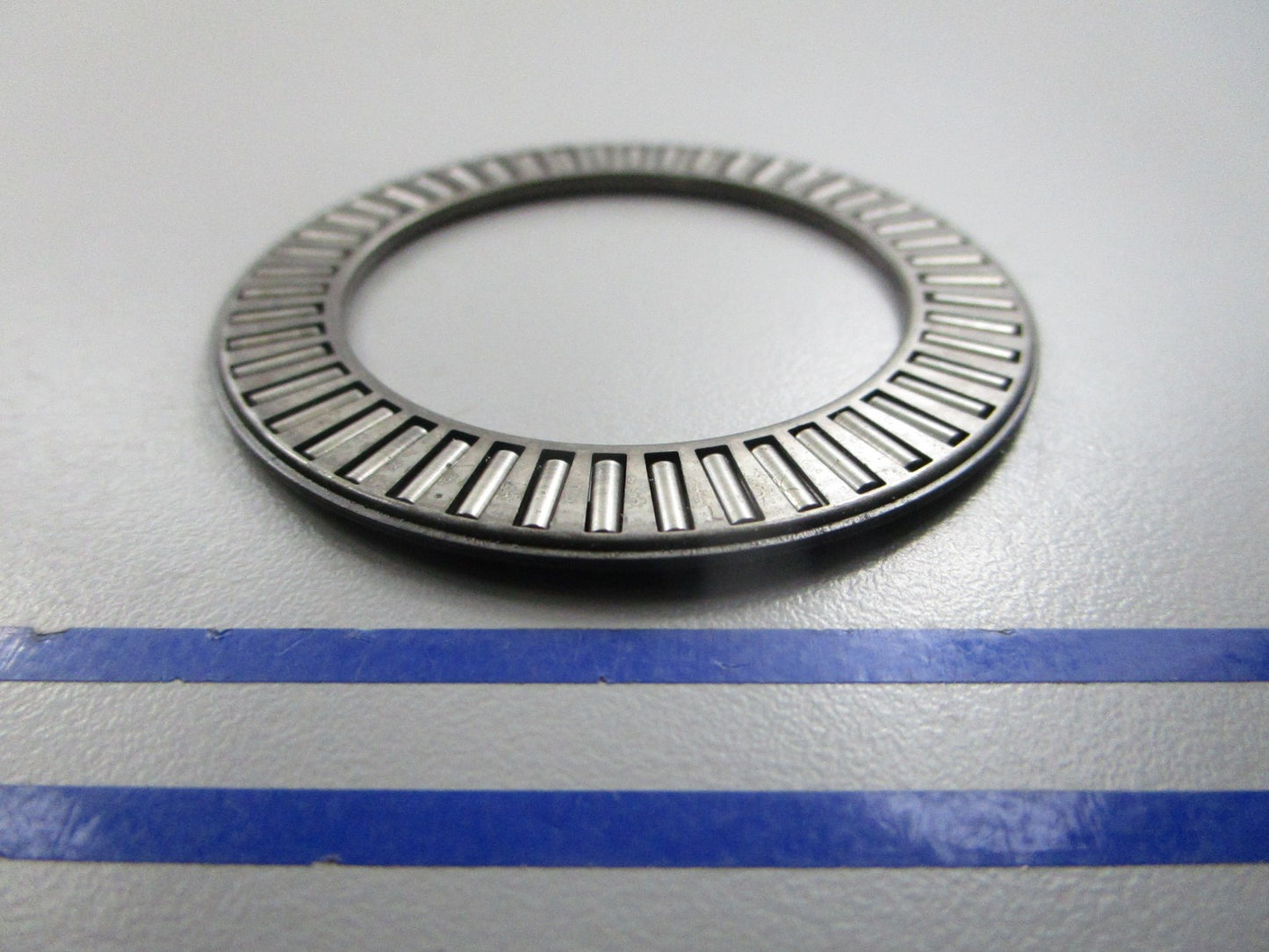 NEW OEM 382408 0382408 OMC Johnson Evinrude Bearing 0810