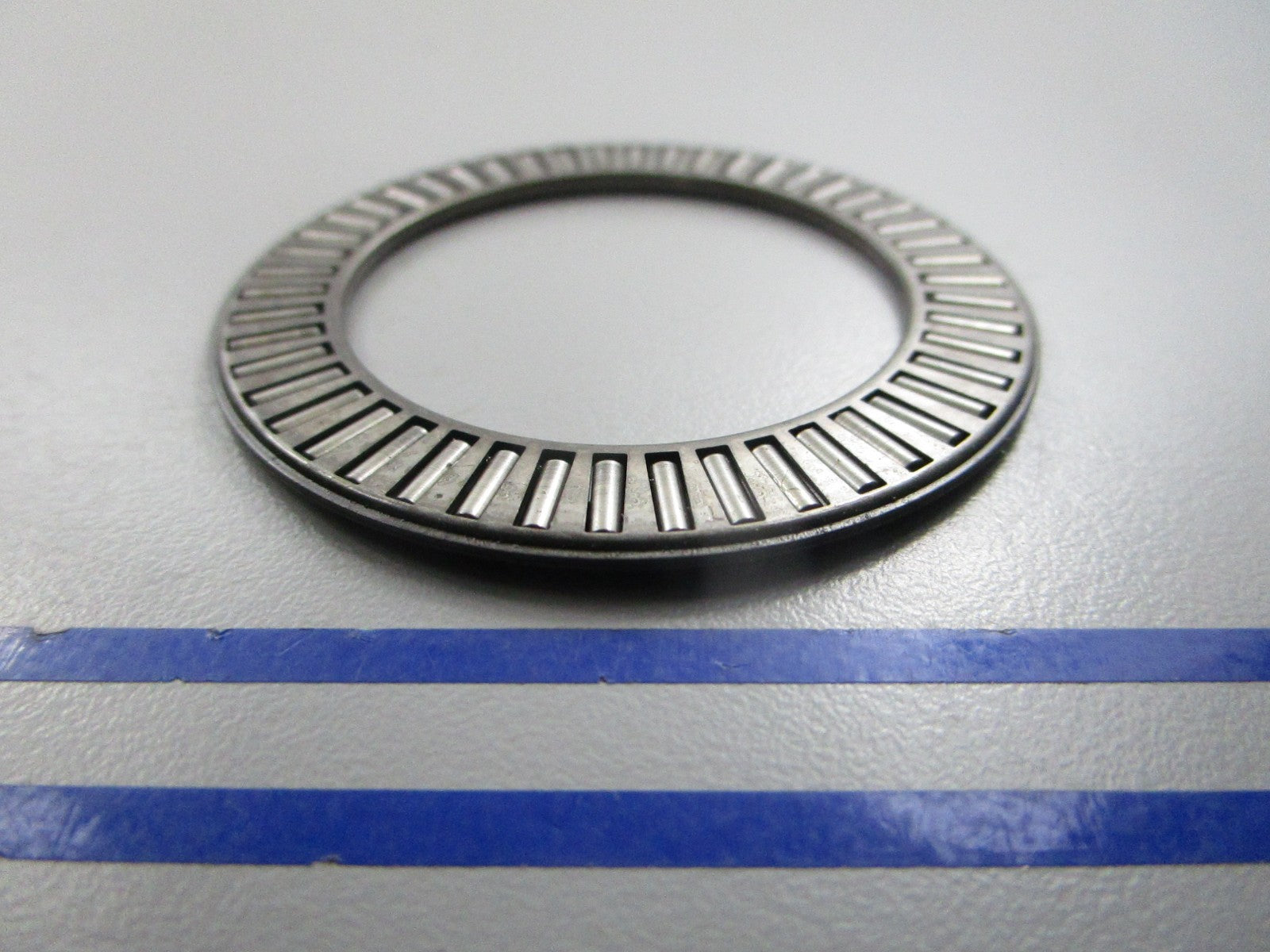 NEW OEM 382408 0382408 OMC Johnson Evinrude Bearing 0810