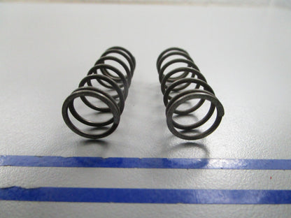 NEW OEM (LOT OF 2) 305573 0305573 OMC Johnson Evinrude Shift Spring 0810
