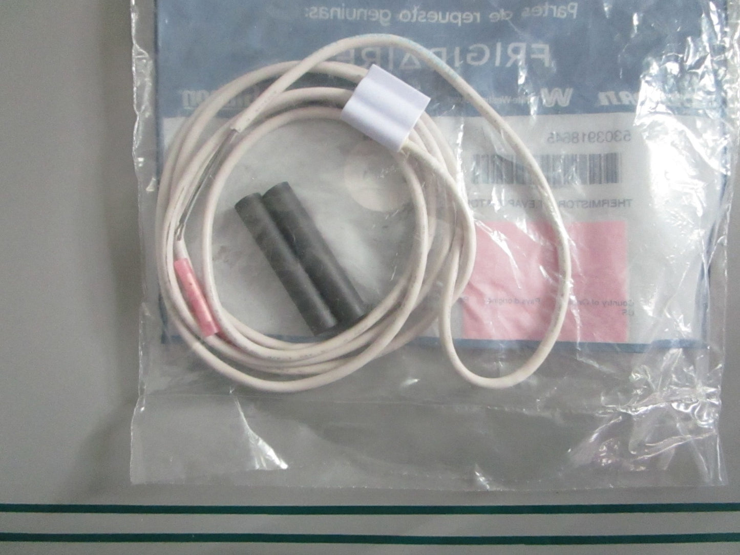 NEW OEM 5303918645 Electrolux Evaporator Thermistor Kit 0820