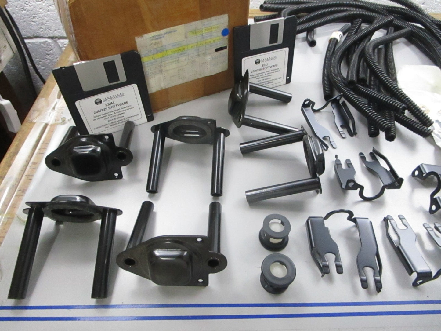 NEW OEM 5004550 OMC Johnson Evinrude PDS Strap Kit Assembly 0810