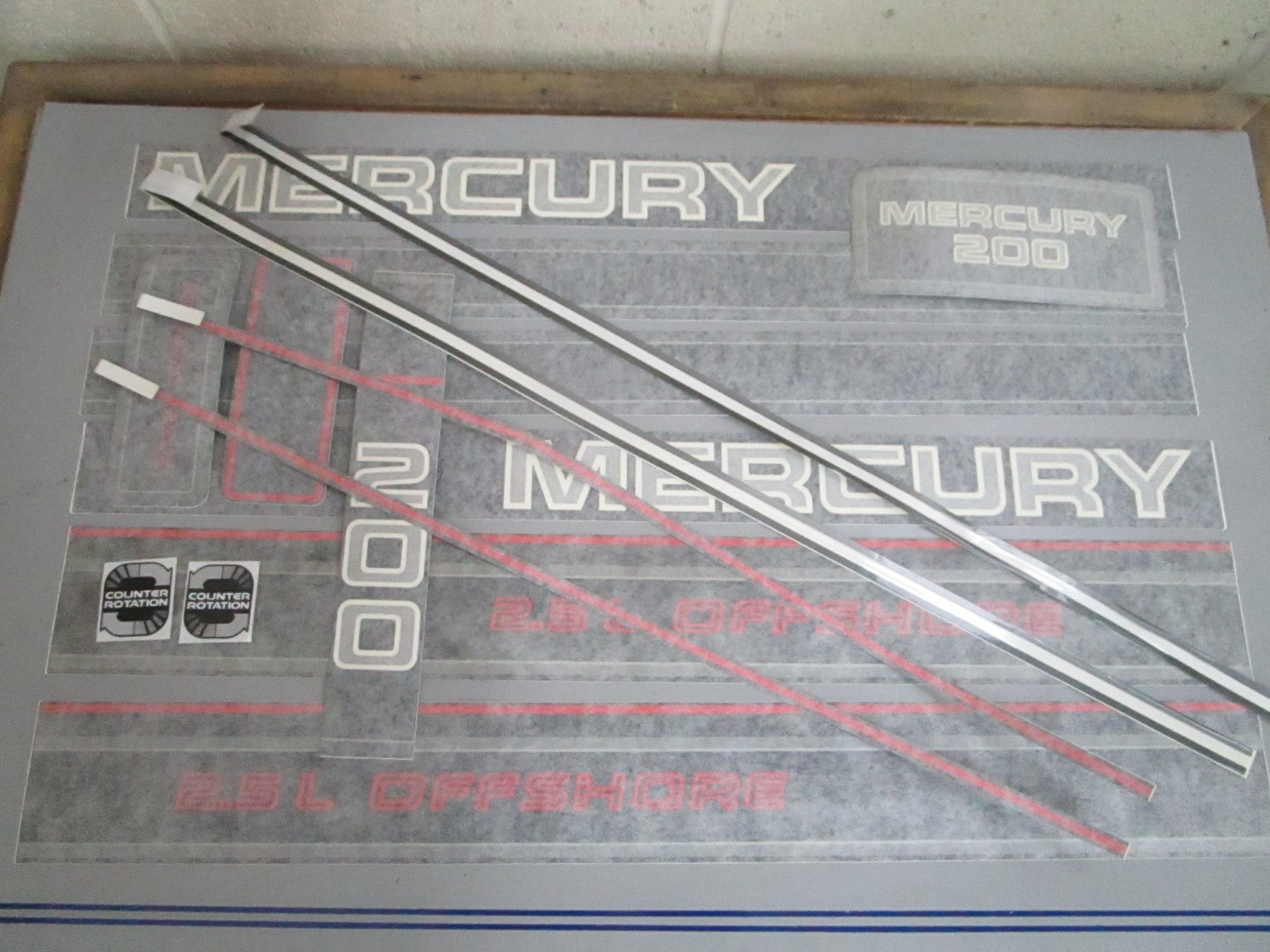 *NEW OEM* 0820 Mercury Quicksilver ME200XL Decal Set 37-808562A94