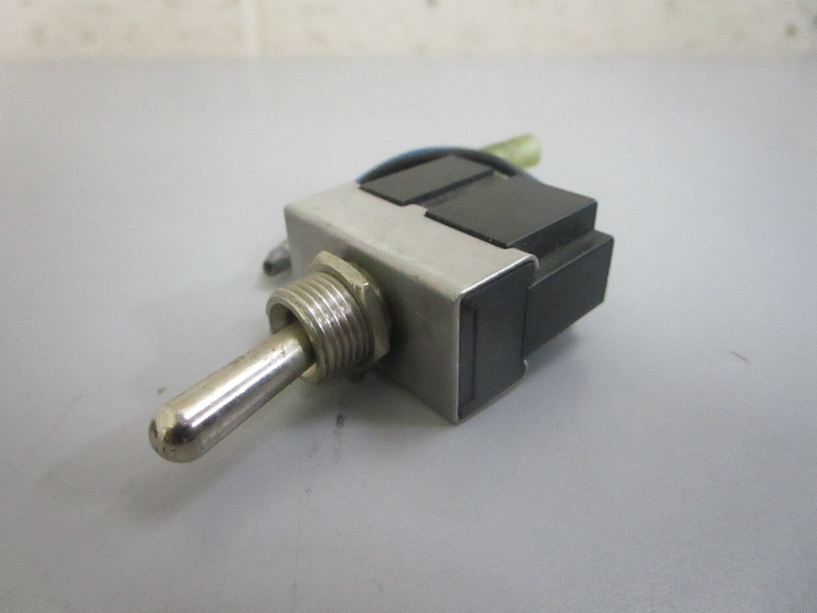 *NEW OEM* 0820 Yamaha Oil Switch Ay 6R3-8259E-00-00