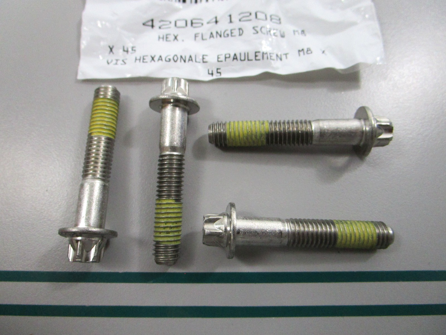 NEW OEM (LOT OF 4) 420641208 Can-Am Flange Screw 0810