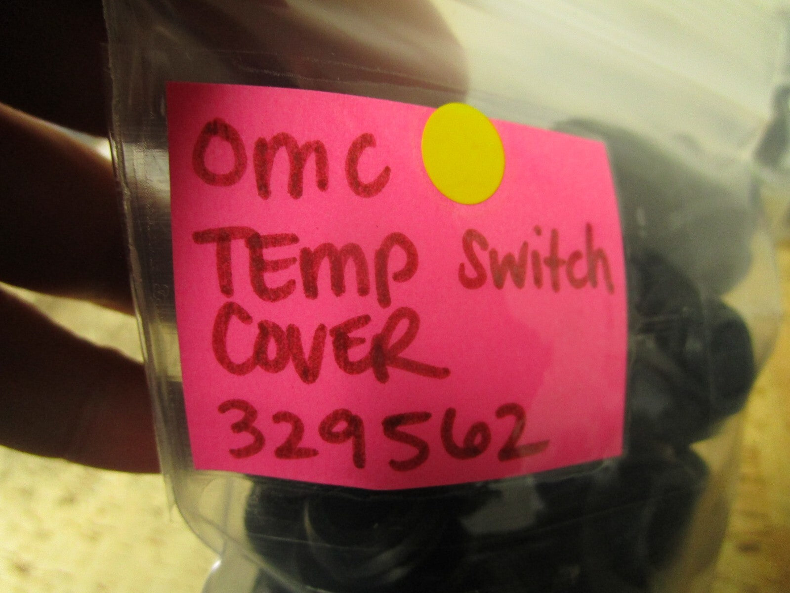 *NEW OEM* 0720 OMC Johnson Evinrude Temperature Switch Cover 329562 0329562