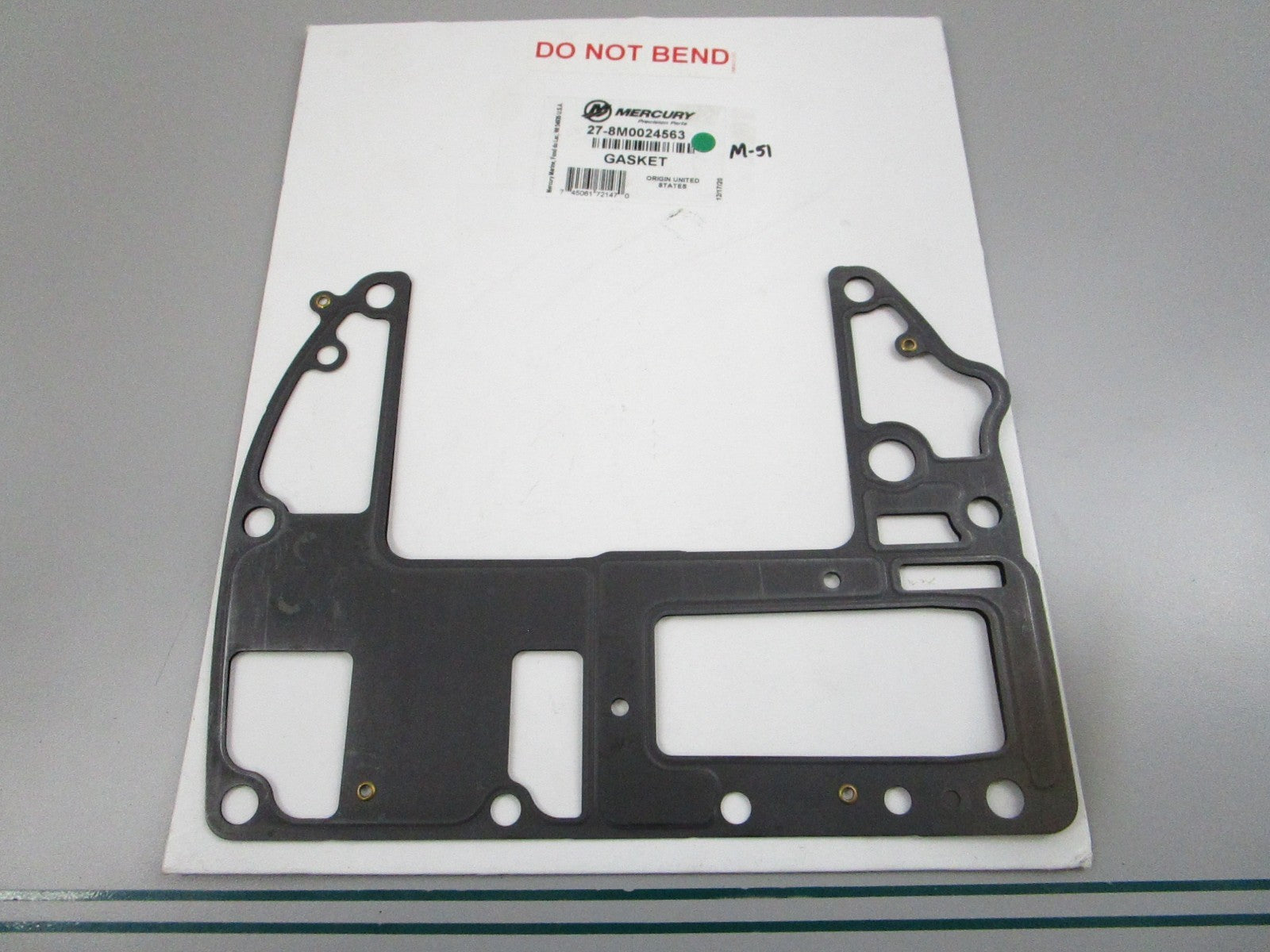 NEW OEM 27-8M0024563 Mercury Quicksilver Gasket 0810