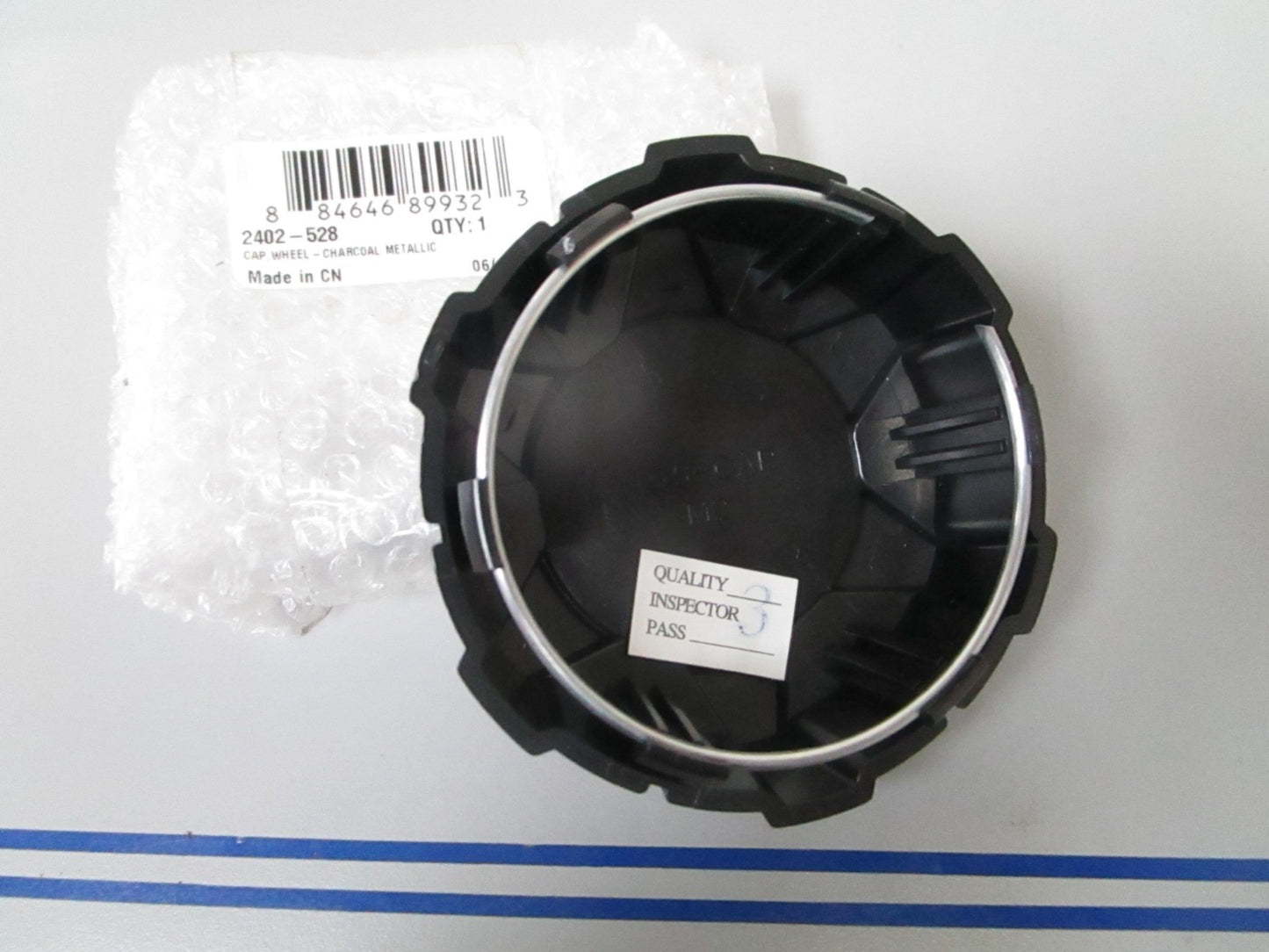 *NEW OEM* 0720 Arctic Cat Charcoal Metallic Wheel Cap 2402-528