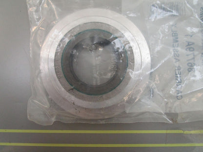 *NEW OEM* 0810 Mercury Quicksilver Carrier Assembly 86779A1