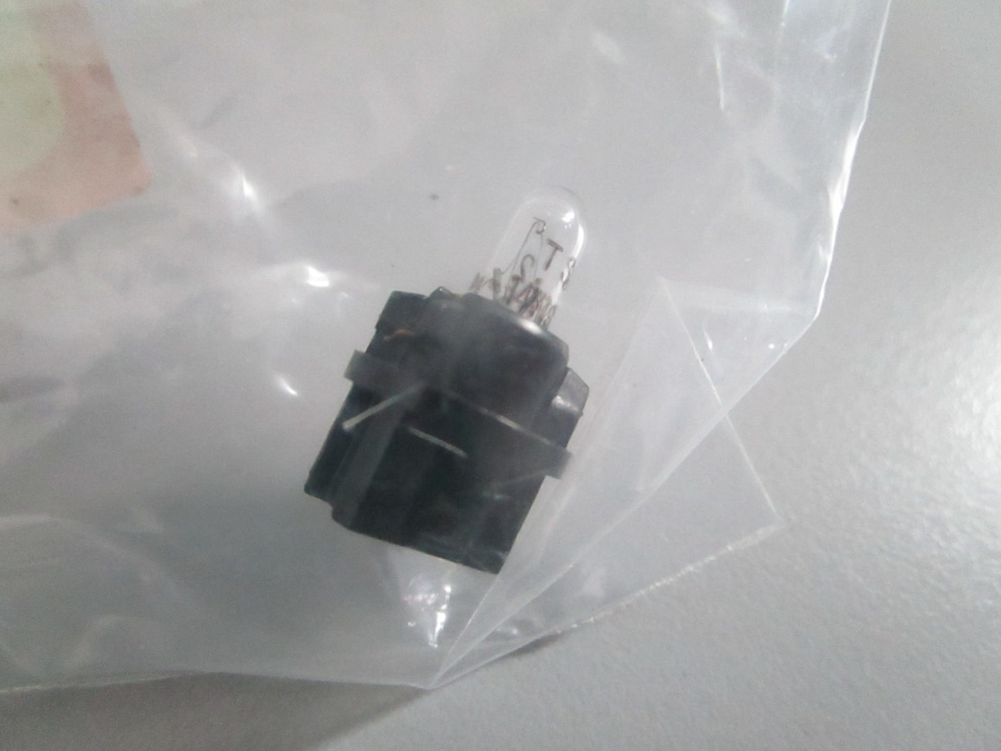 NEW OEM 35505-SCV-A01 Honda Bulb 0820