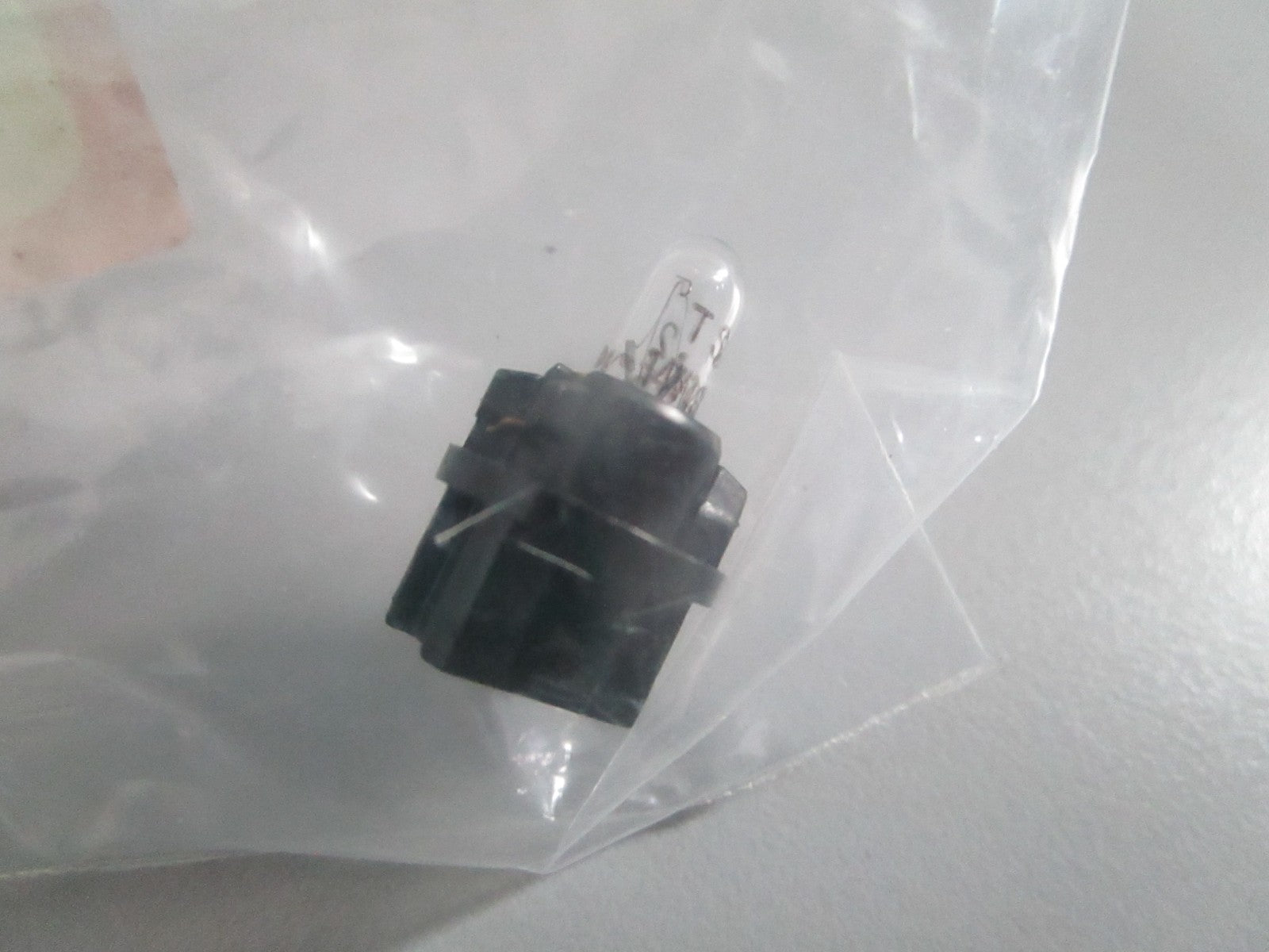 NEW OEM 35505-SCV-A01 Honda Bulb 0820