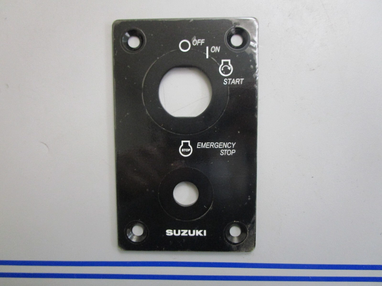 *NEW OEM* 0820 Suzuki Ignition Switch Panel 37139-99E20