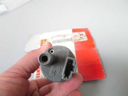 *NEW OEM* 0720 Yamaha 2005 - 2010 225hp 250hp Fuel Pump 6P2-13907-00-00