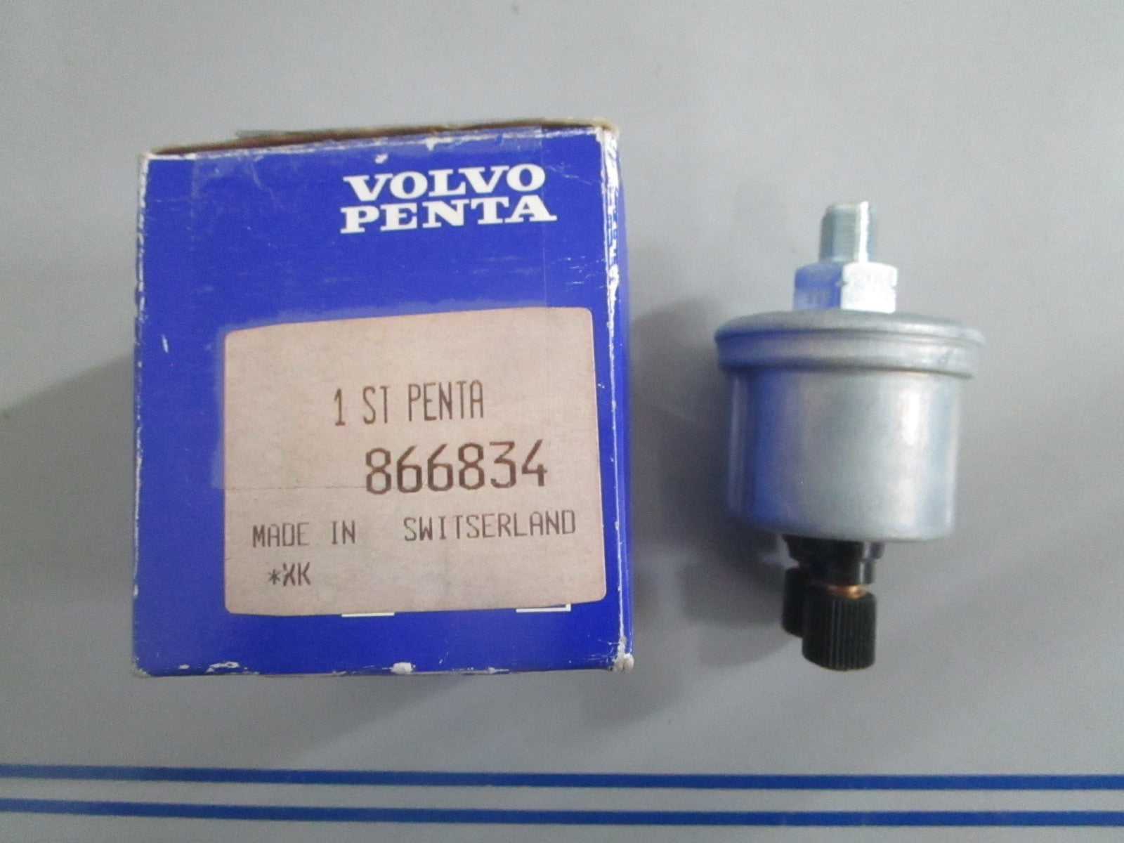 *NEW OEM* 0820 Volvo Penta Oil Pressure Sensor 866834