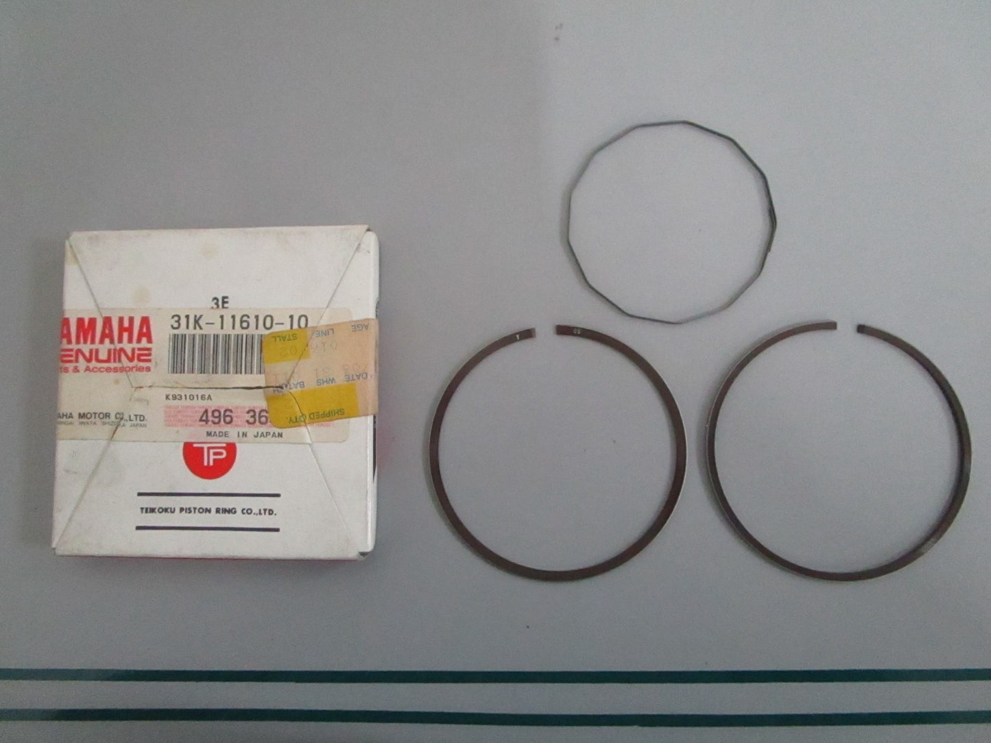 NEW OEM 31K-11610-10-00 Yamaha Piston Ring kit 0820