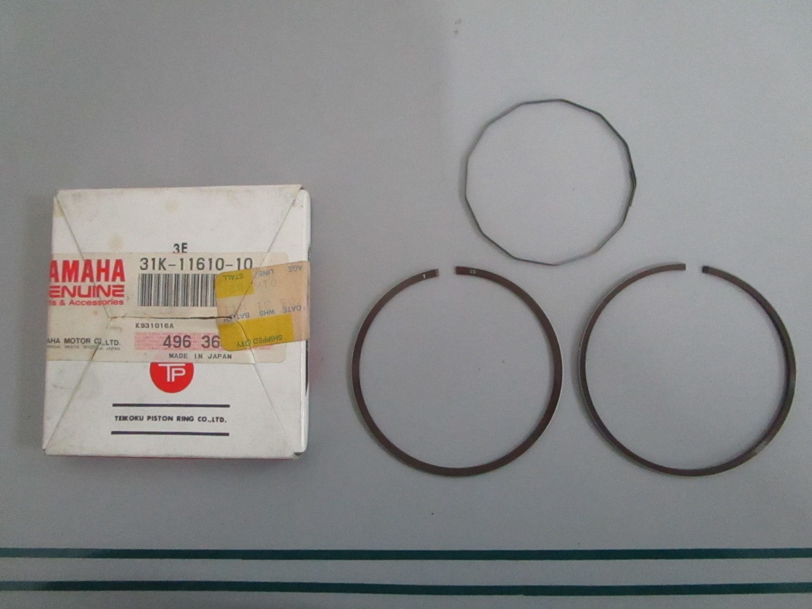 NEW OEM 31K-11610-10-00 Yamaha Piston Ring kit 0820