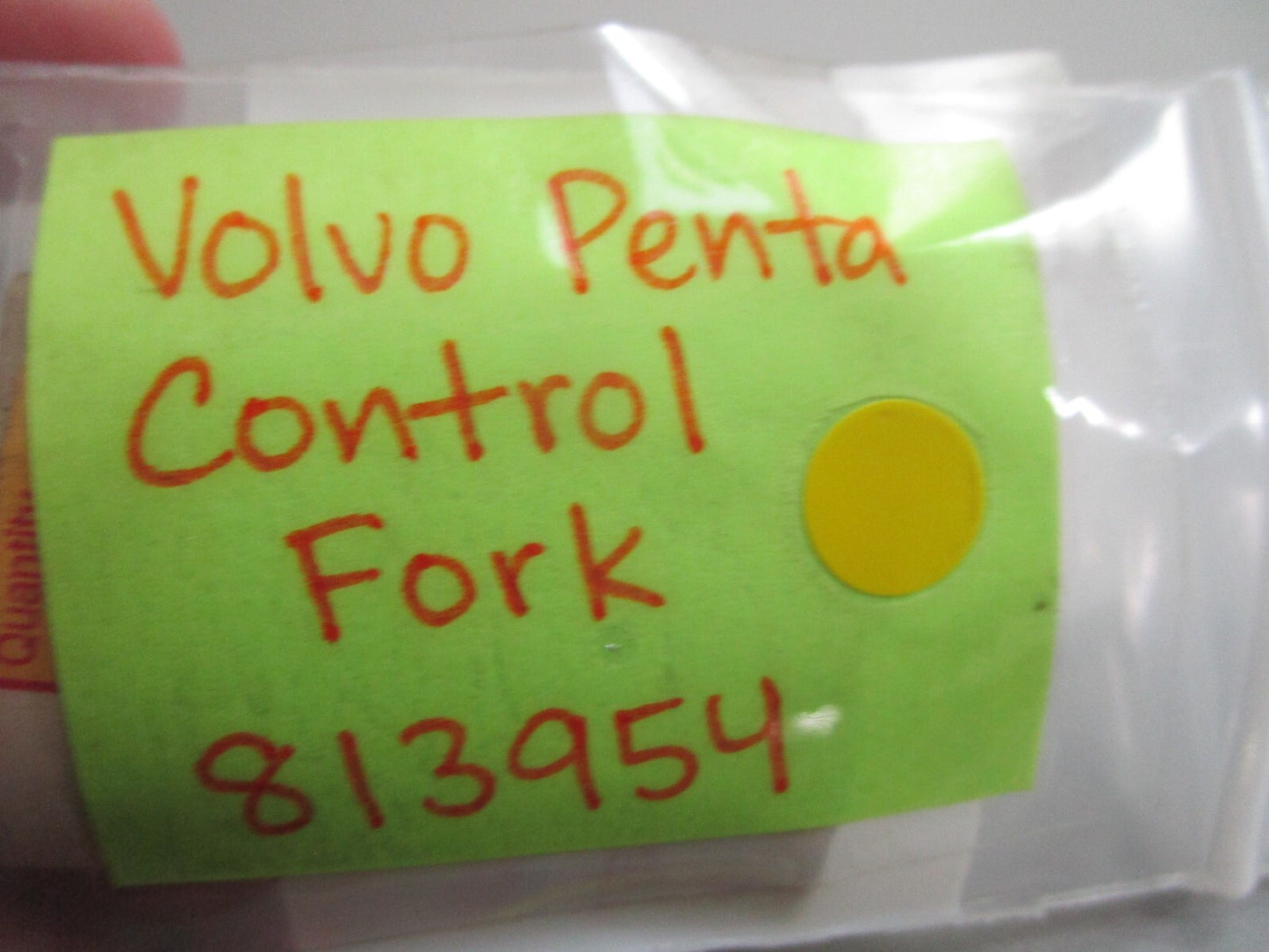 *NEW OEM* 0810 Volvo Penta Control Fork 813954