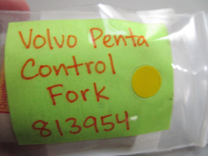 *NEW OEM* 0810 Volvo Penta Control Fork 813954