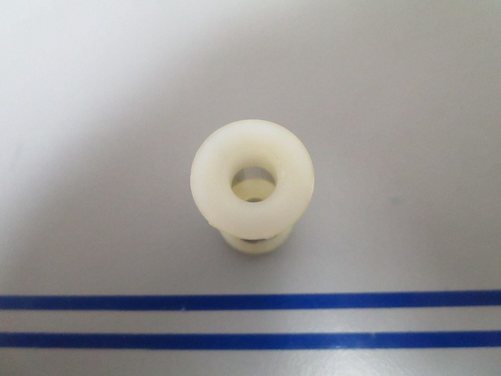 NEW OEM 65830-93301 Suzuki Fuel Filter 0810