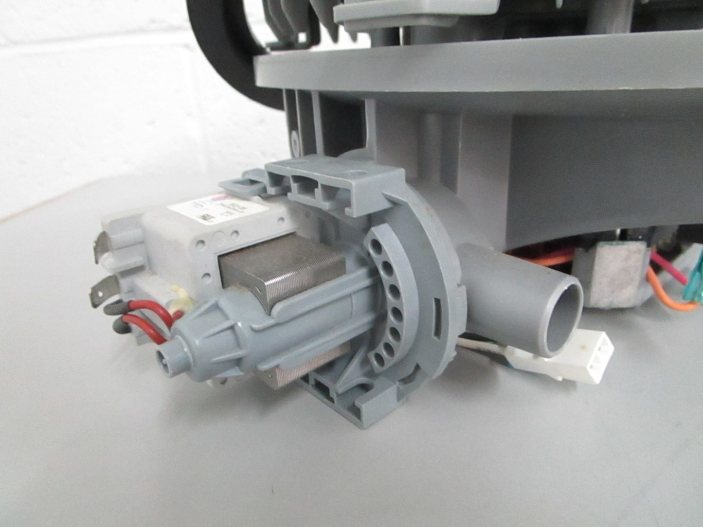*NEW OEM* 0820 Samsung Sump Assy DD82-01246A