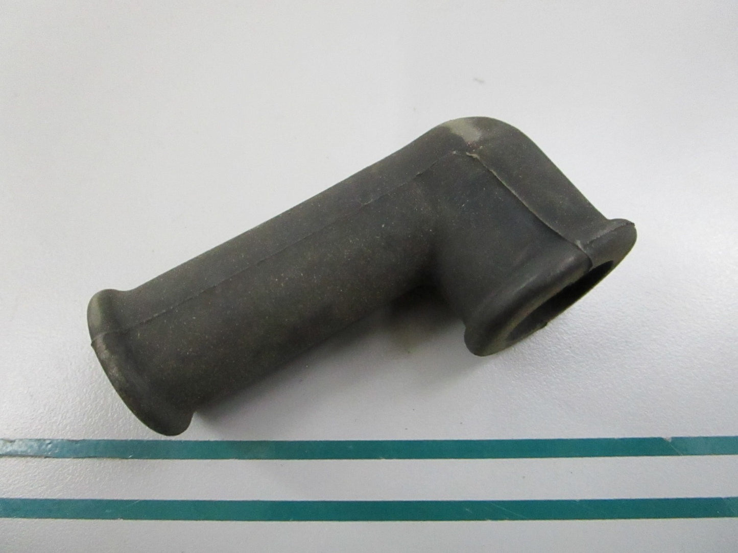 NEW OEM 6150160081 Mercedes-Benz Molded Hose 0810