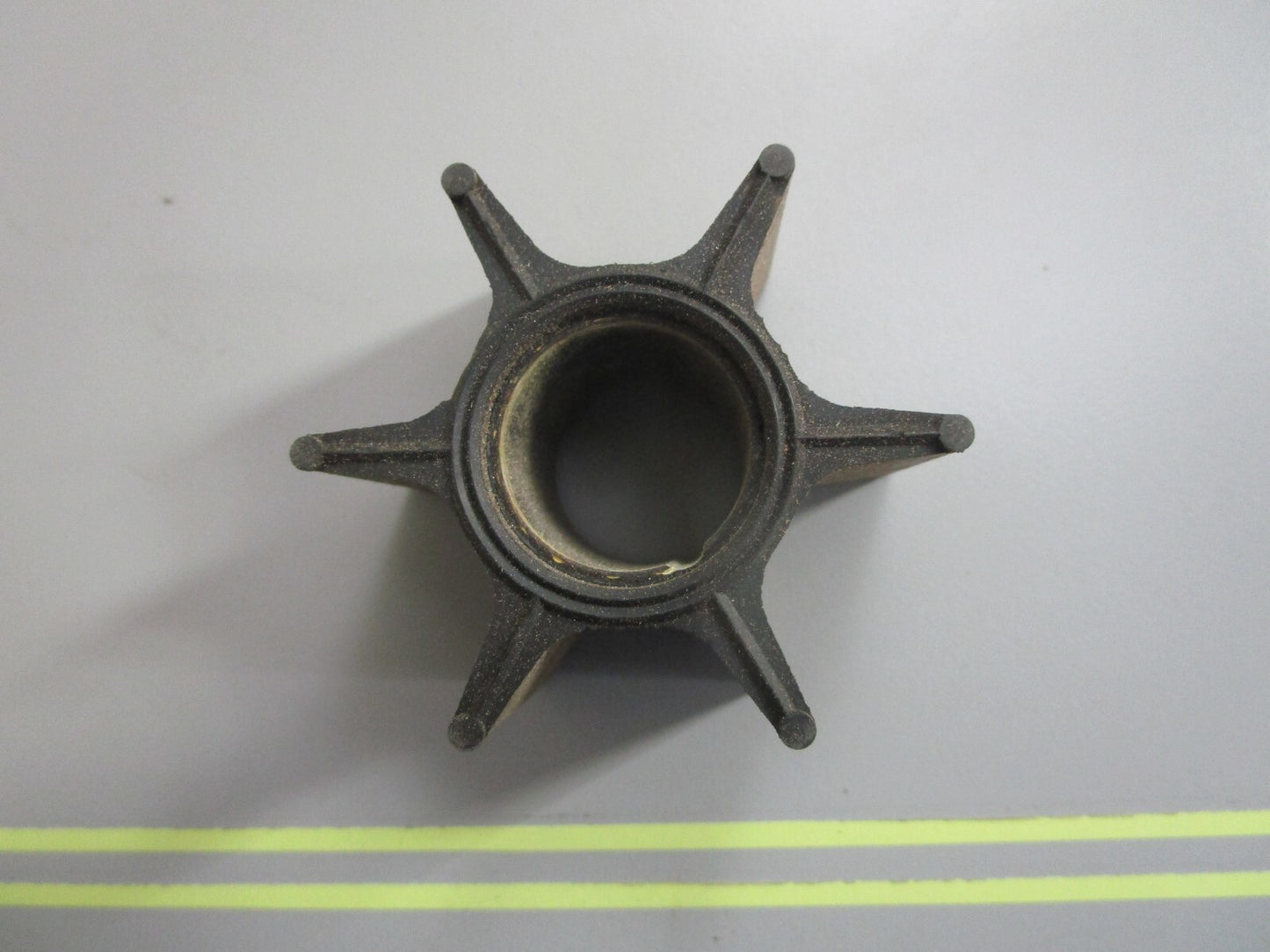 *NEW OEM* 0810 Mercury Quicksilver Impeller 47-89984T3