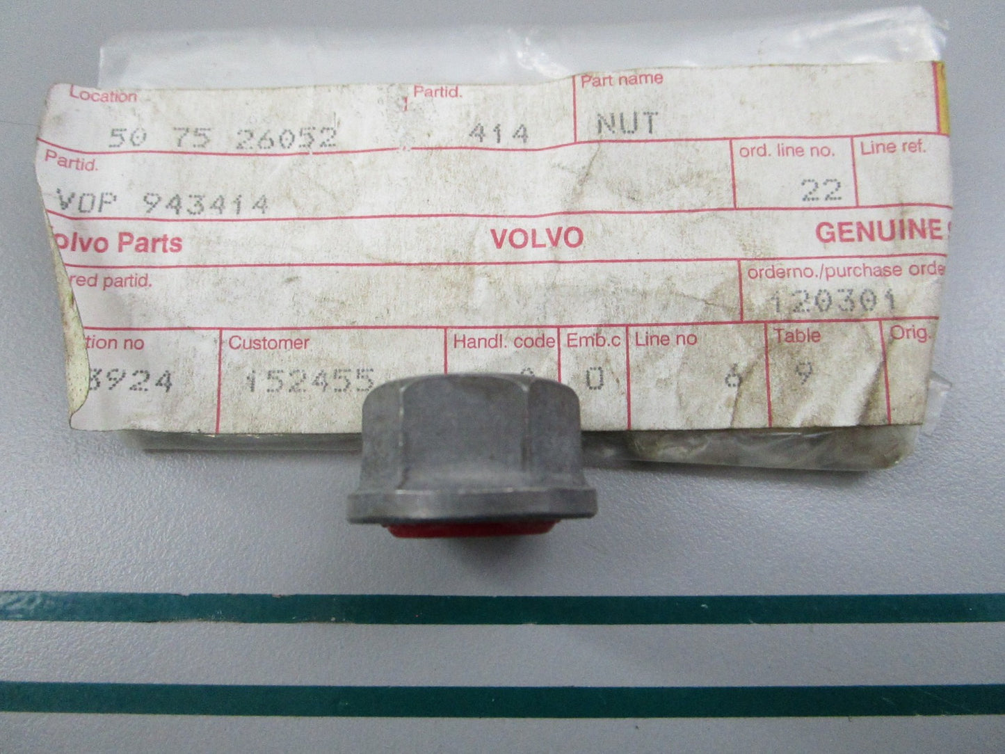NEW OEM 943414 Volvo Penta Nut 0810