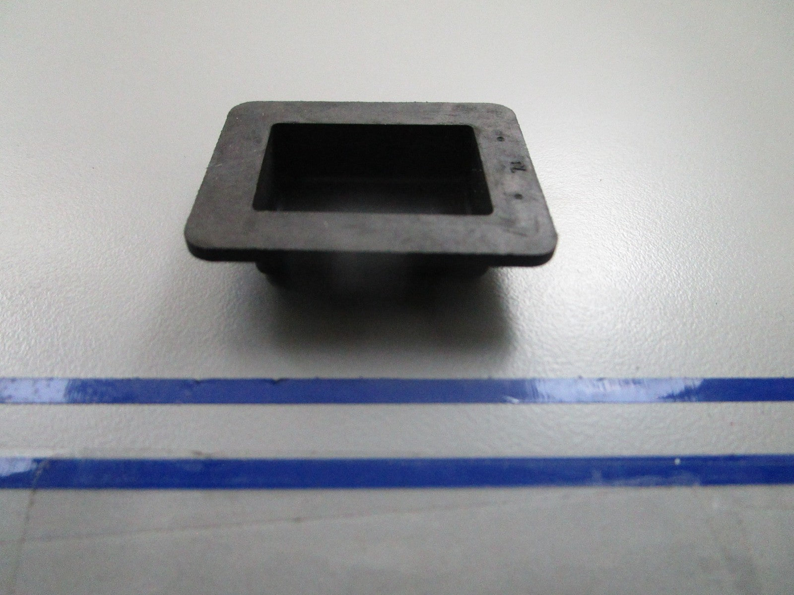 *NEW OEM* 0840 OMC Johnson Evinrude Neutral Rod Boot 0126511 126511