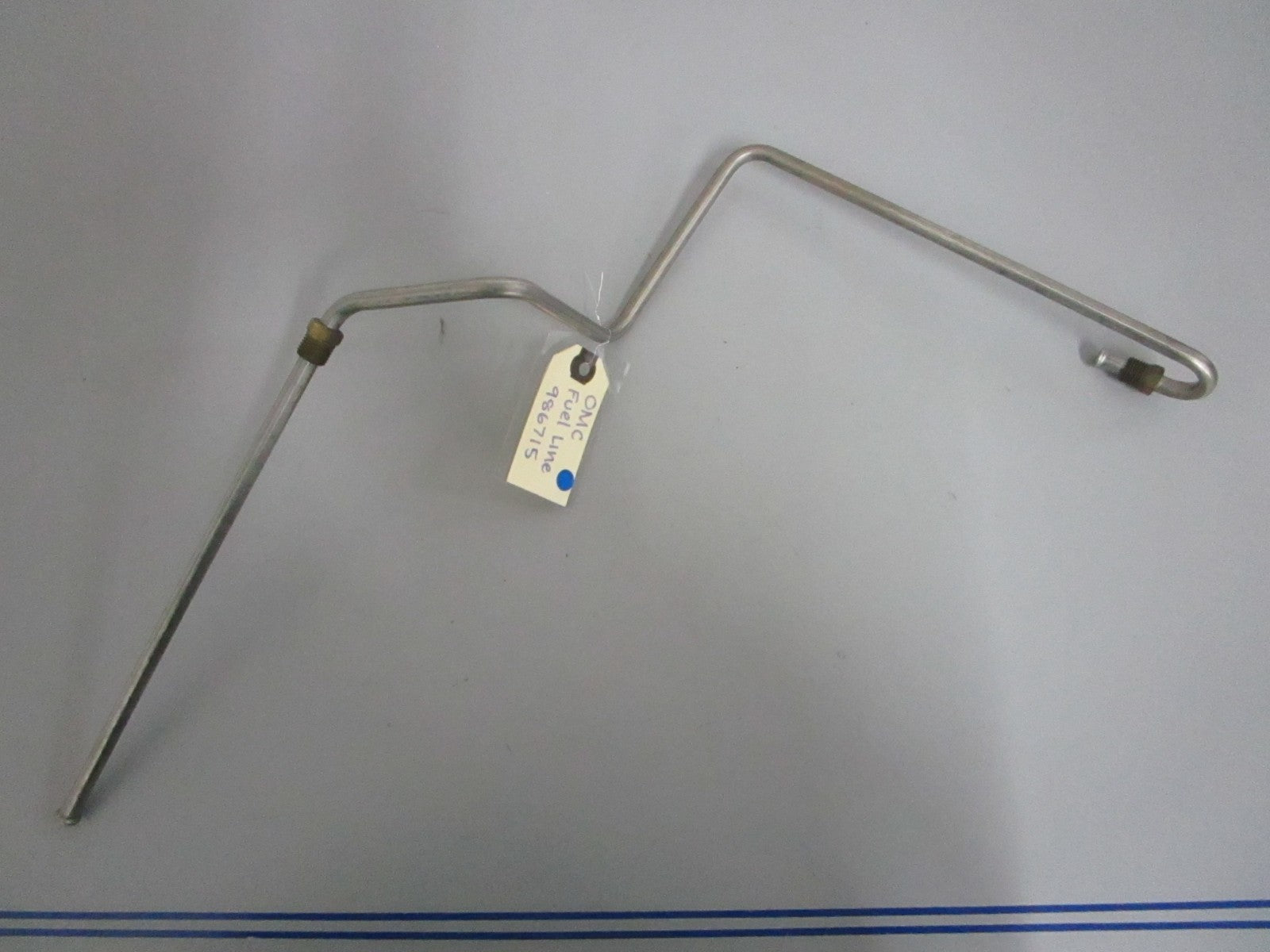 NEW OEM 986715 0986715 OMC Johnson Evinrude Fuel Line 0820