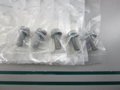 NEW OEM (LOT OF 5) 97985-06216-00 Yamaha Screw w/ Washer 0810