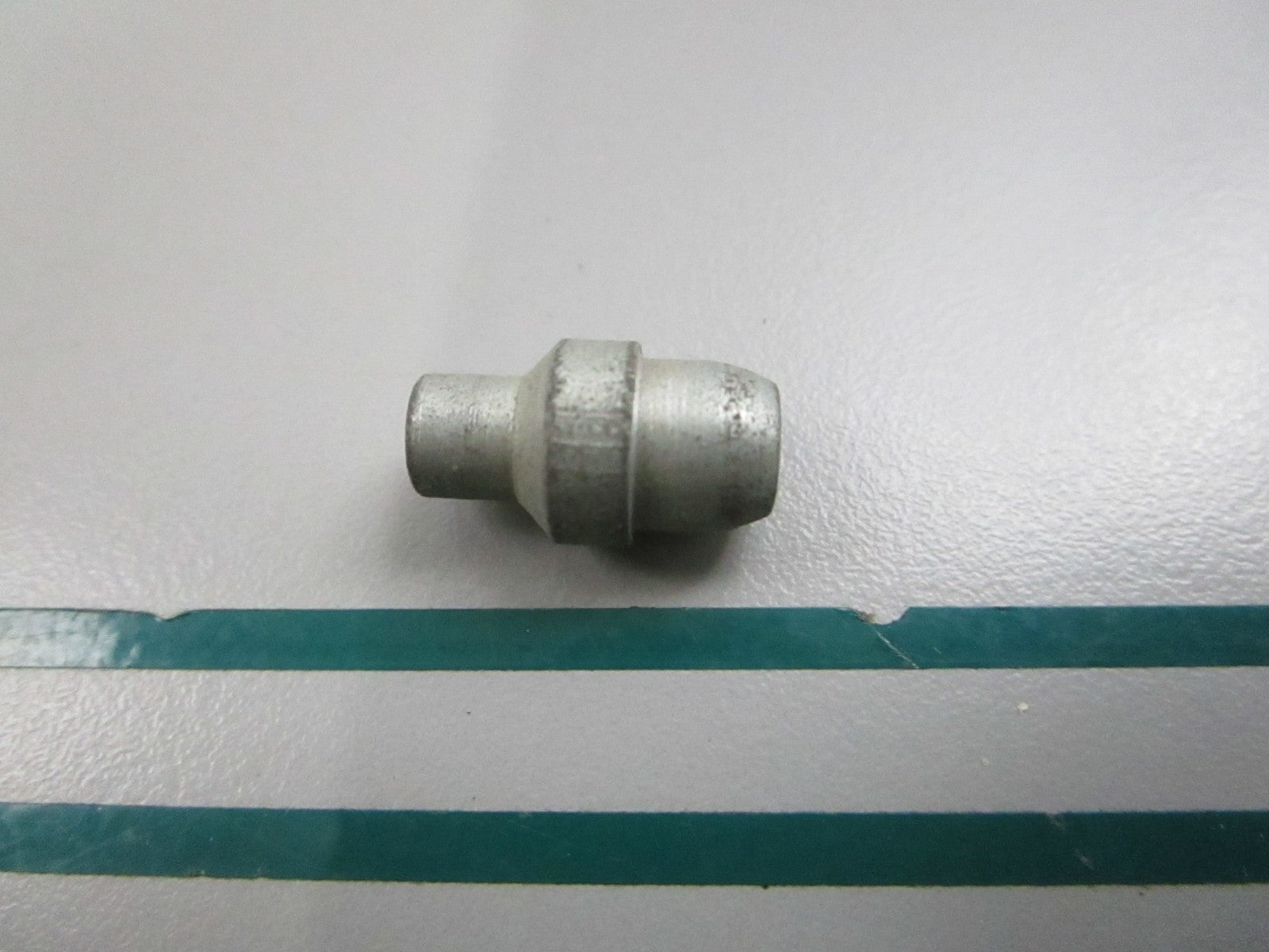 NEW OEM 964086 Volvo Penta Plug 0810