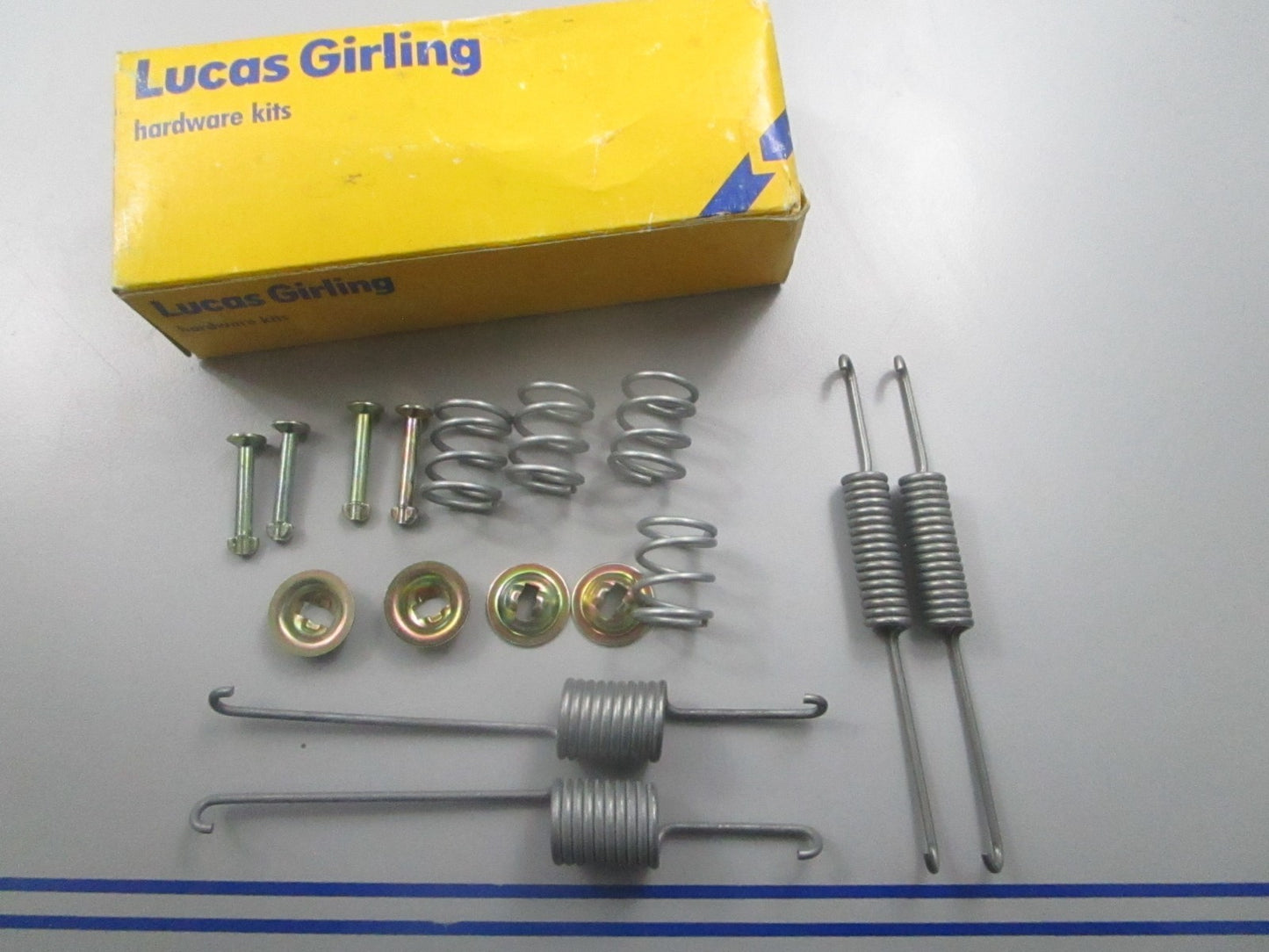 *NEW OEM* 0810 Girling Hardware Kit BK2019