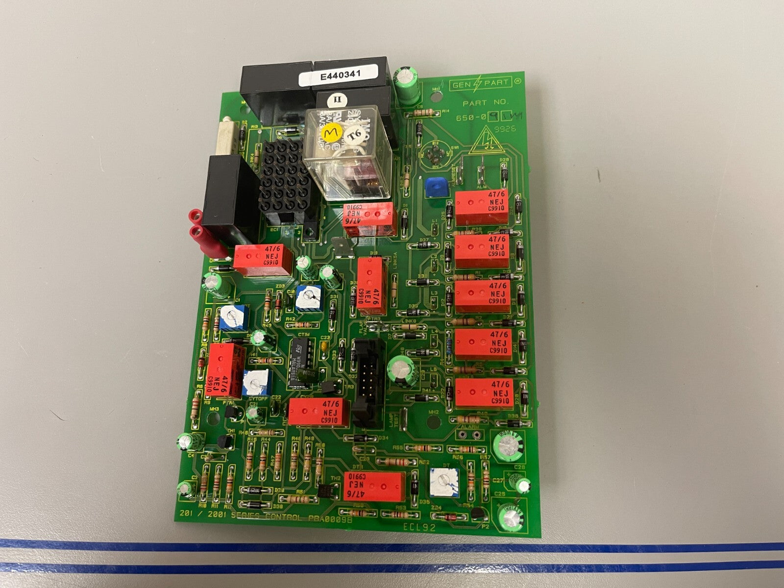 *NEW* 0720 Gen Part 12V 2001 Series Circuit Control Board PCB650-091 10000-68730