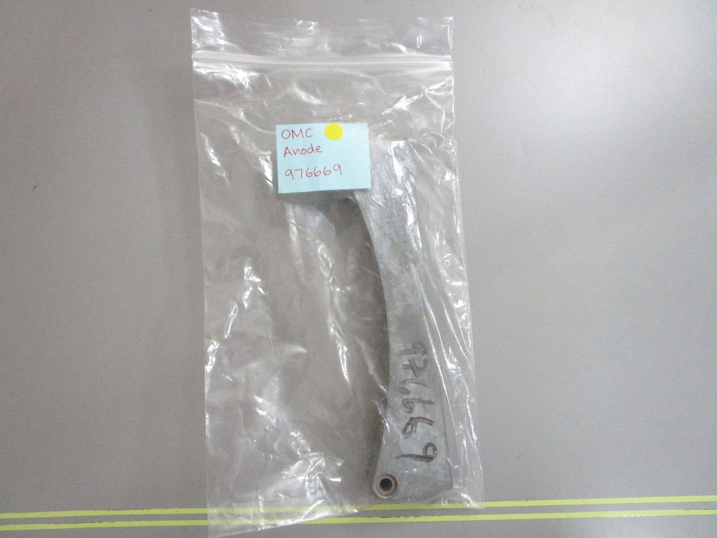 *NEW OEM* 0810 OMC Johnson Evinrude Anode 976669 0976669