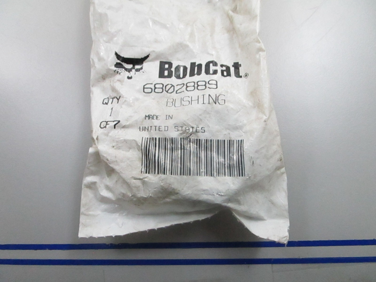 *NEW OEM* 0810 Bobcat Bushing 6802889