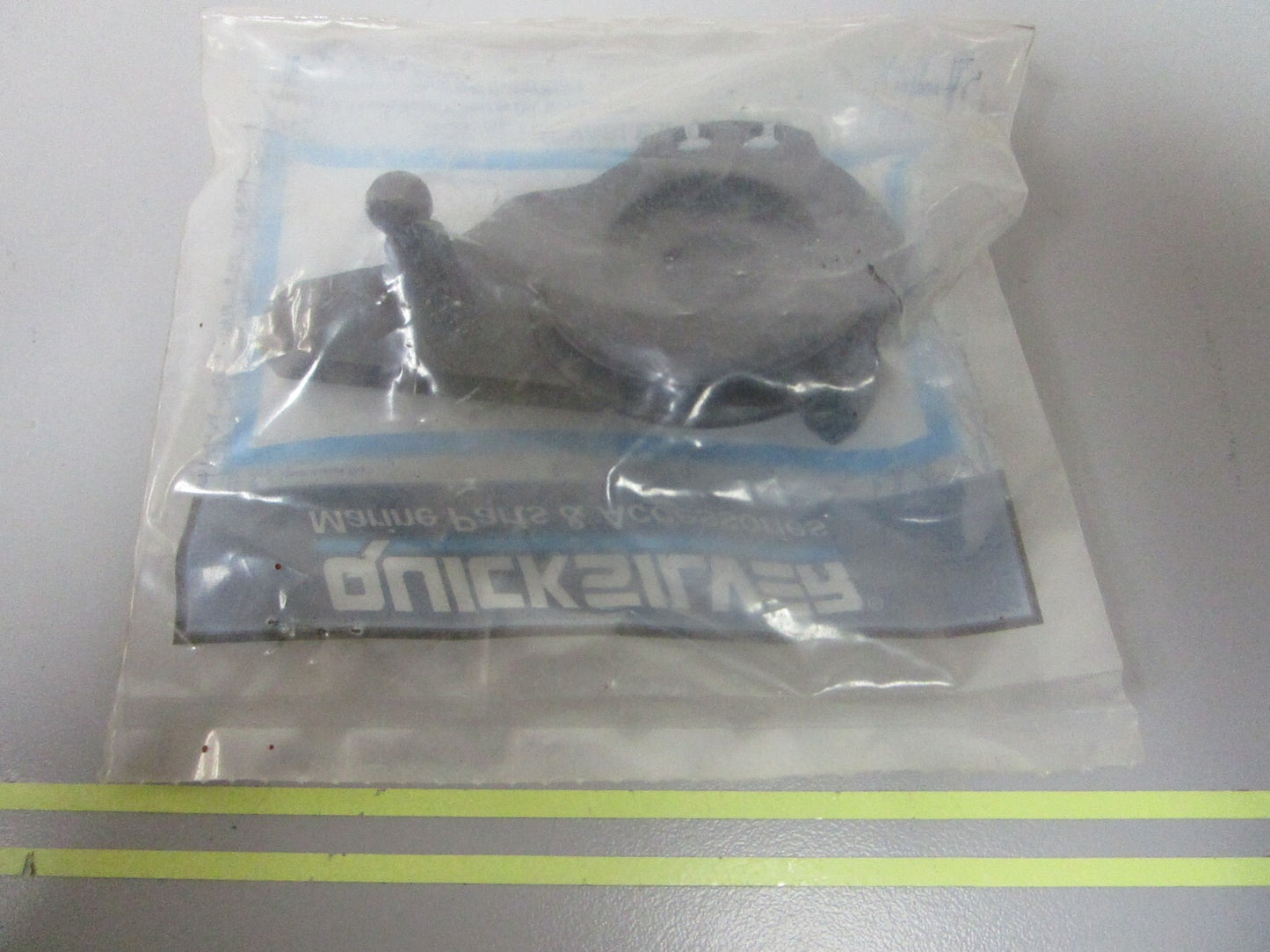 *NEW OEM* 0810 Mercury Quicksilver Actuator 421662