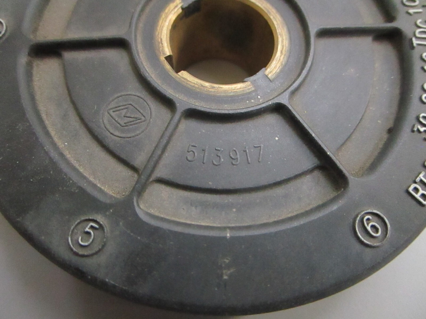 *NEW OEM* 0820 OMC Johnson Evinrude Timing Wheel 513917 0513917