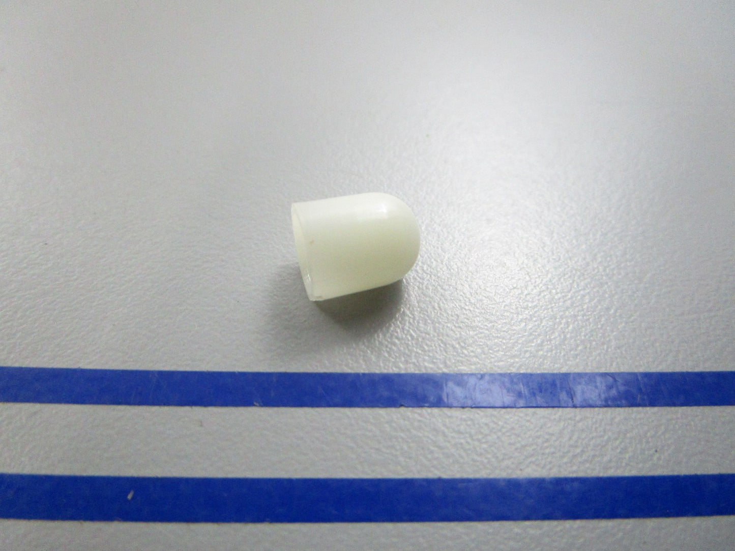 NEW OEM 663-44194-00-00 Yamaha Cap 0810