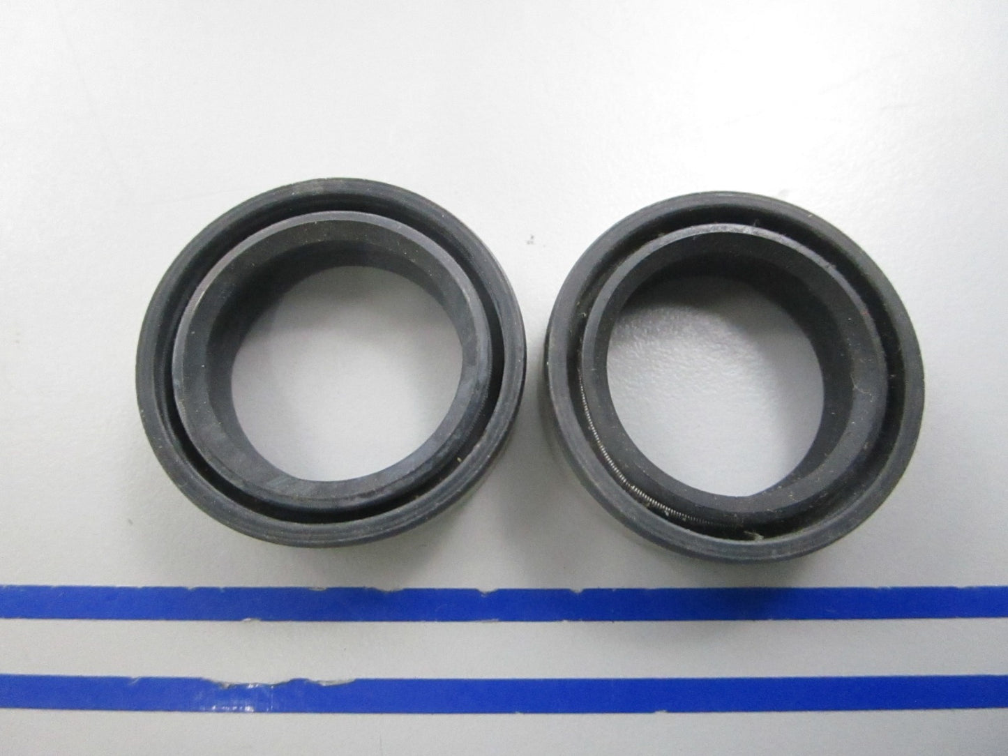 NEW OEM (LOT OF 2) 26-56788 Mercury Quicksilver Oil Seal 0810