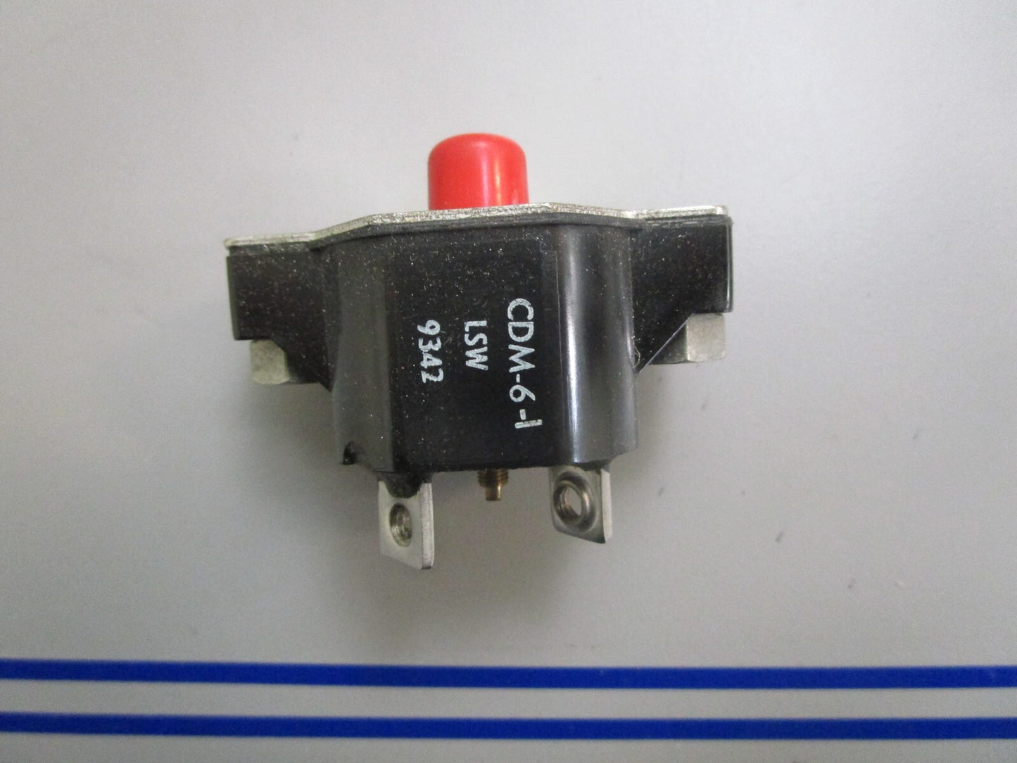 *NEW OEM* 0820 OMC Johnson Evinrude 6 AMP Breaker Ay 3854238