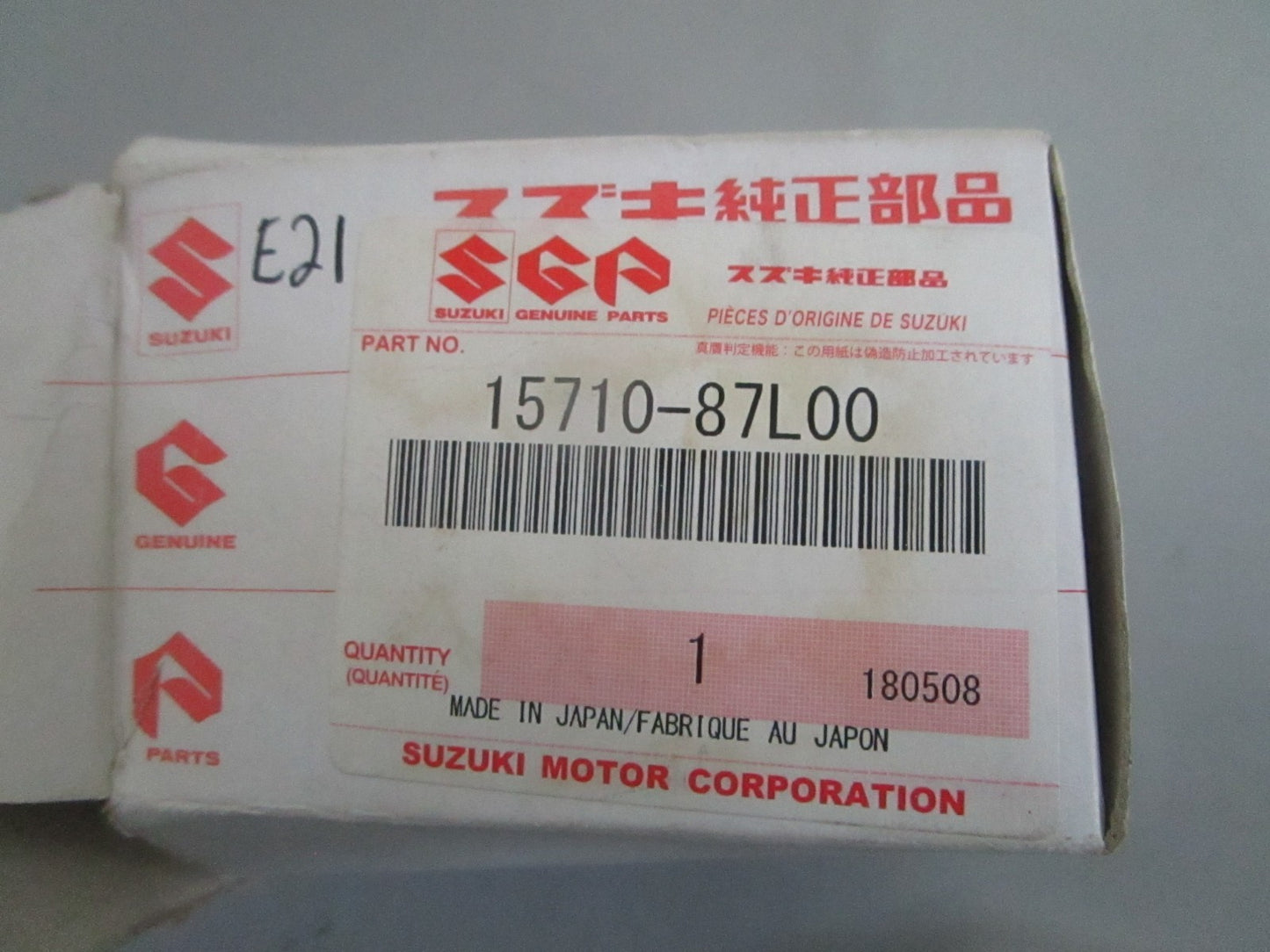 *NEW OEM* 0820 Suzuki Fuel Injector Assy 15710-87L00