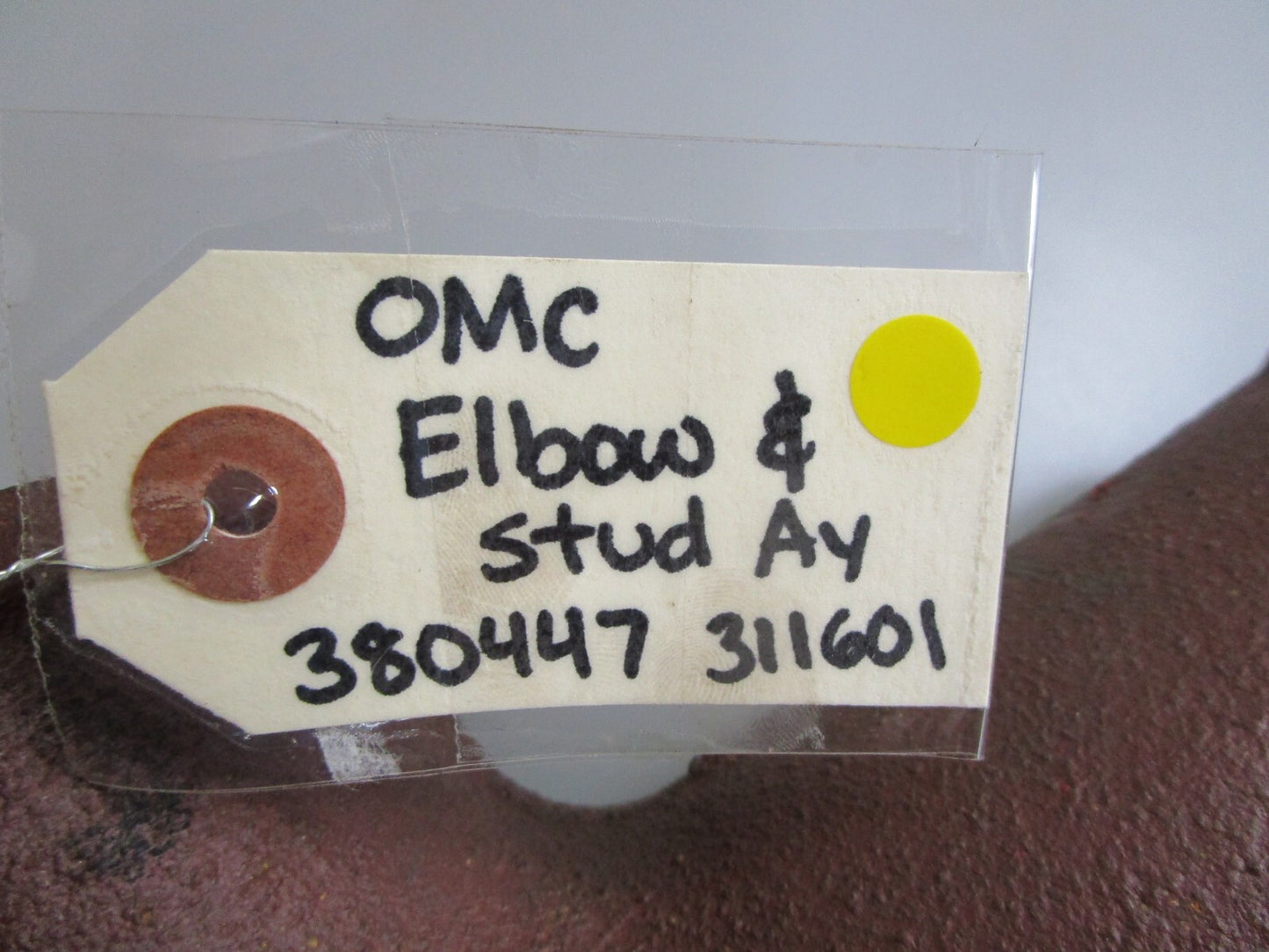 *NEW OEM* 0820 OMC Johnson Evinrude Elbow & Stud Ay 380447 0380447 311601