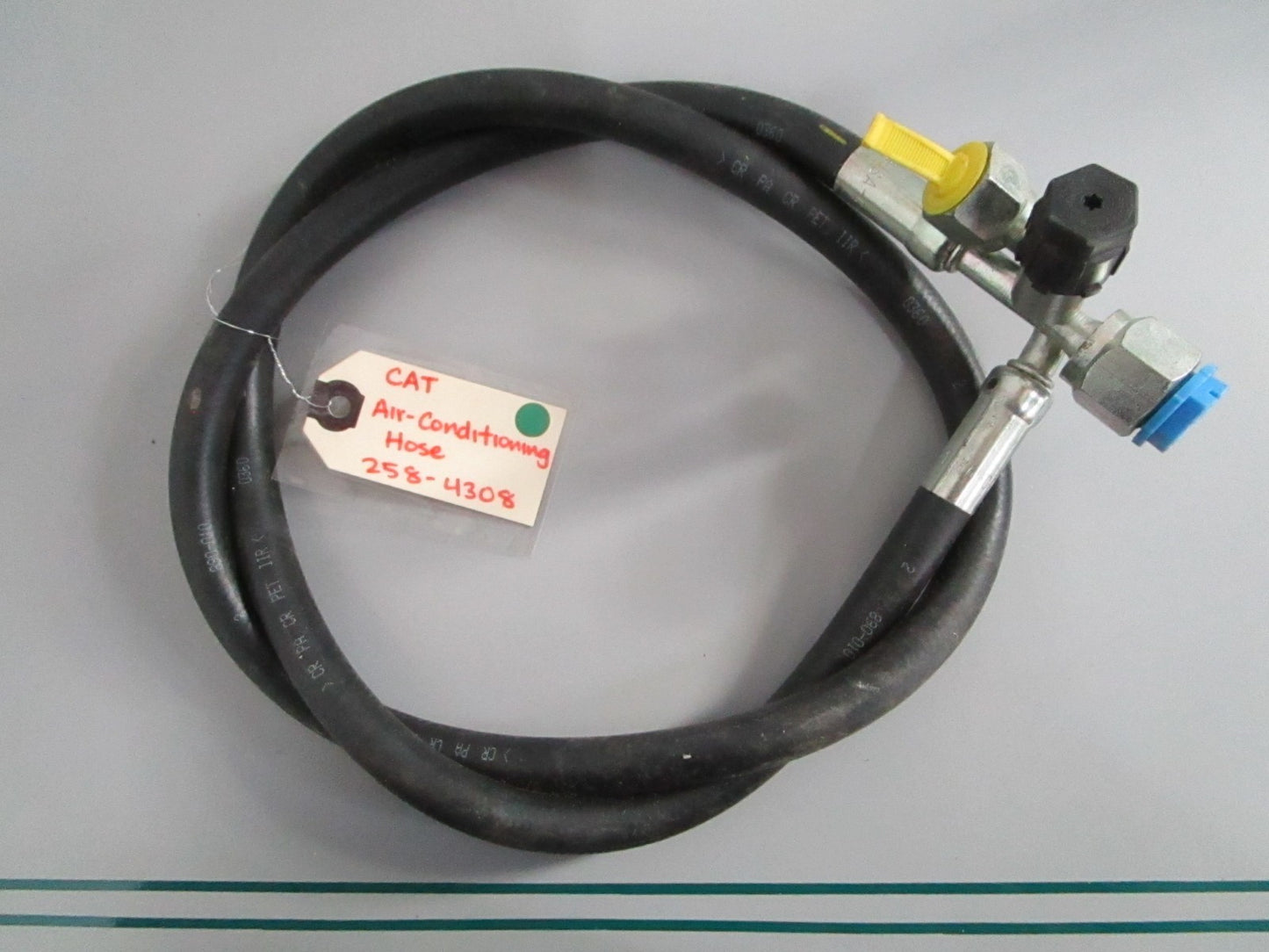 NEW OEM 258-4308 CAT Air-Conditioning Hose 0820