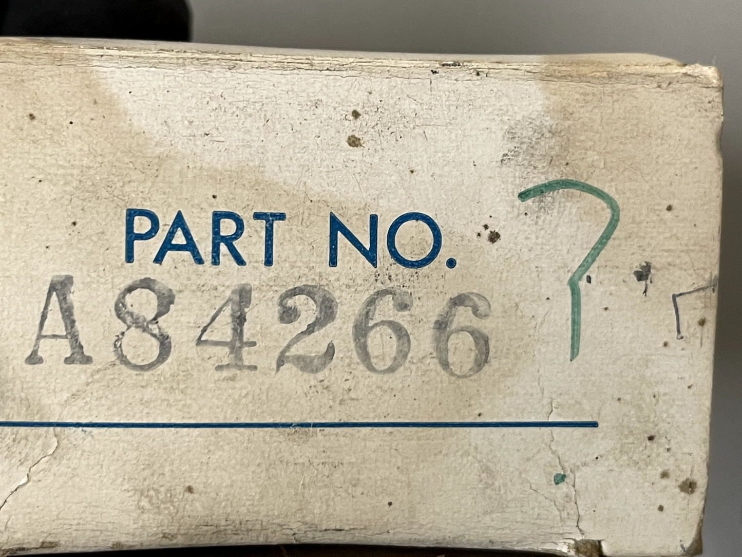 *NEW OEM* 0670 Mercury Quicksilver Force Pinion Gear Bearing Assembly A84266