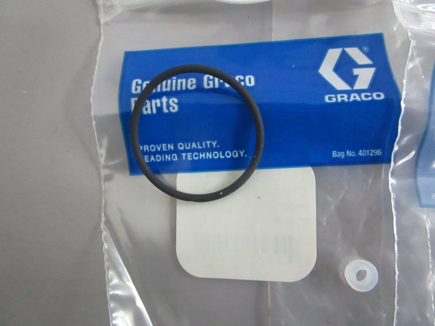 NEW OEM 244781 Graco Repair Kit 0820
