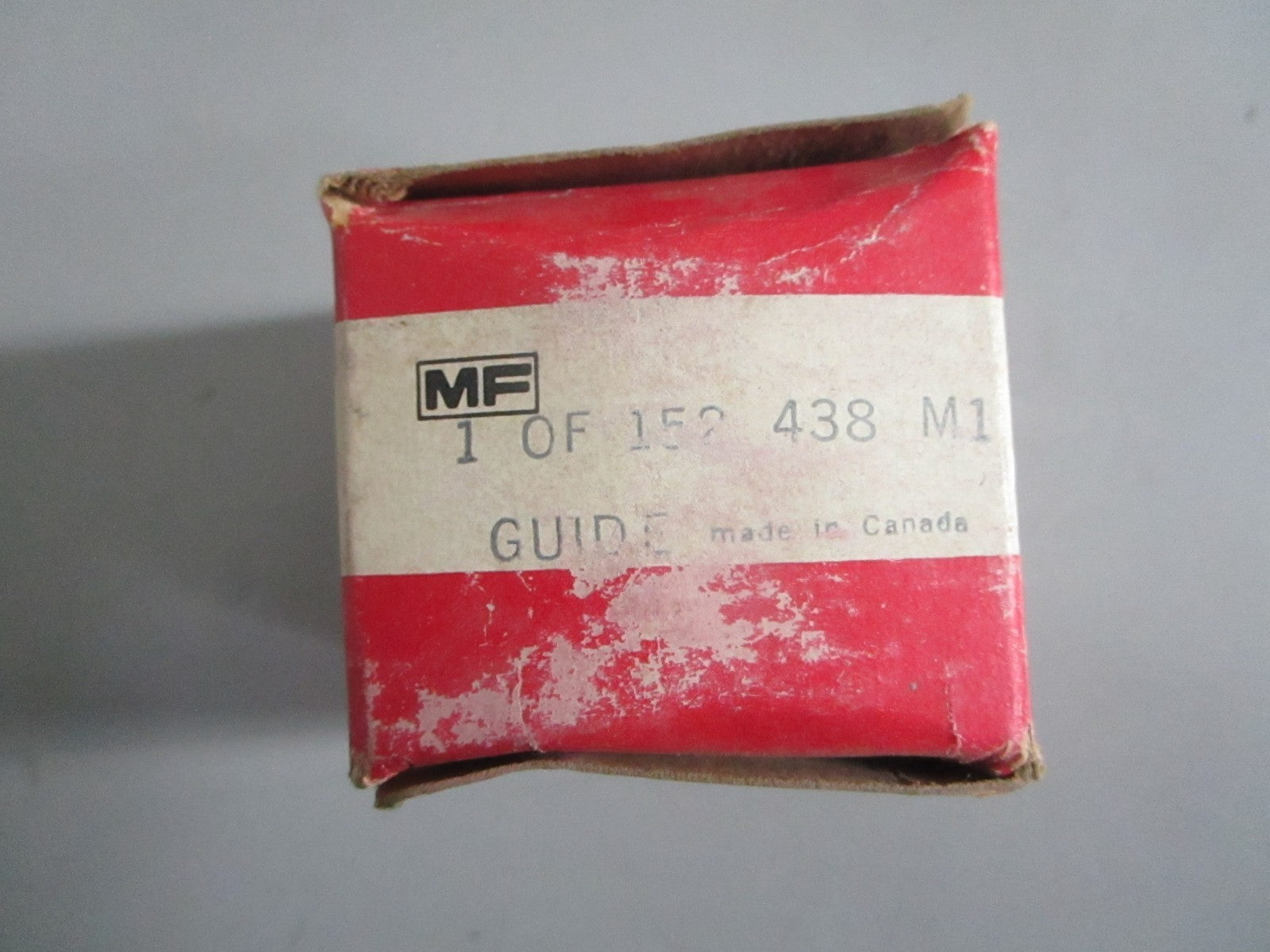 NEW OEM 152438M1 Massey Ferguson Guide 0820