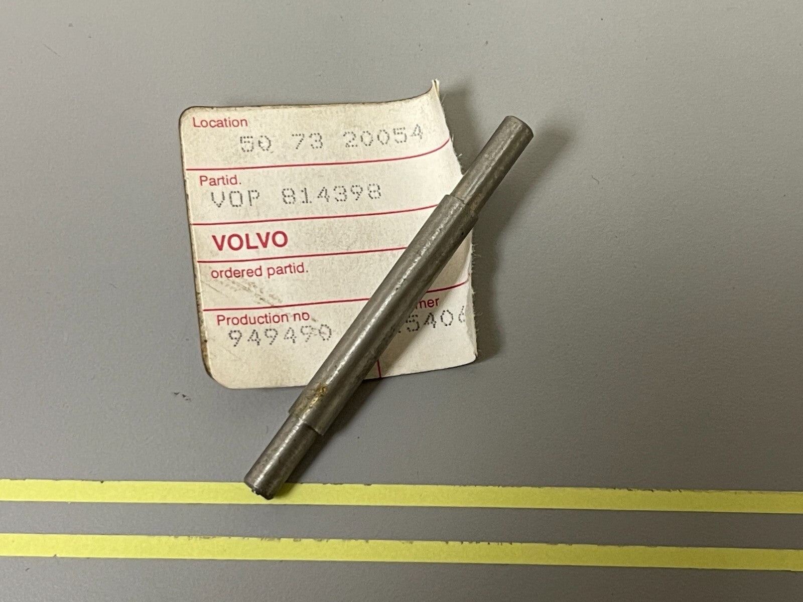 *NEW OEM* 0810 Volvo Penta Shaft 814398