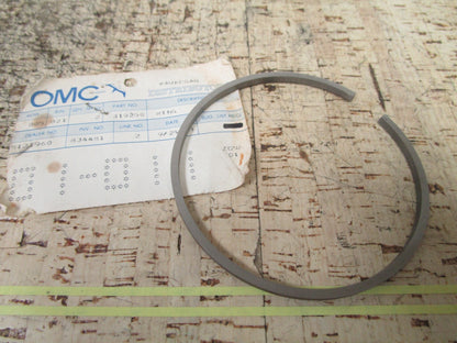 *NEW OEM* 0810 OMC Johnson Evinrude Ring 319250 0319250