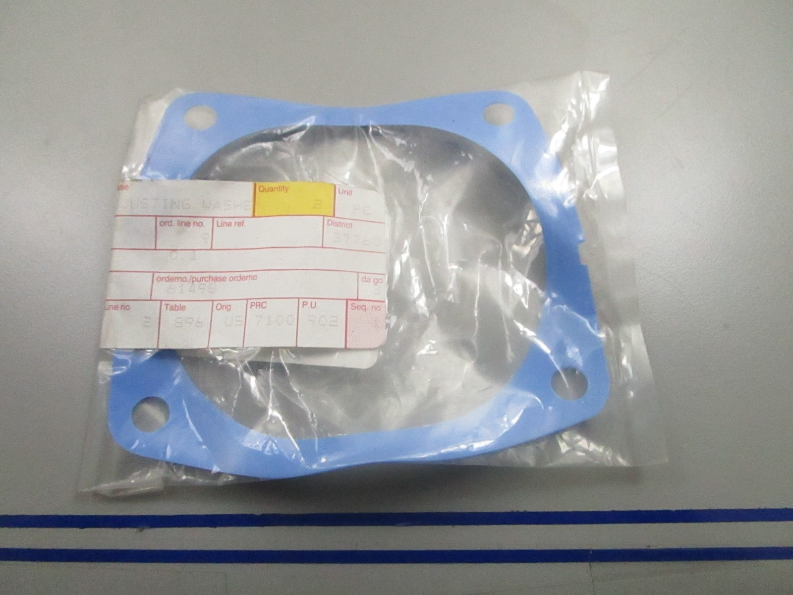 *NEW OEM* 0810 Volvo Penta Shim 3852357