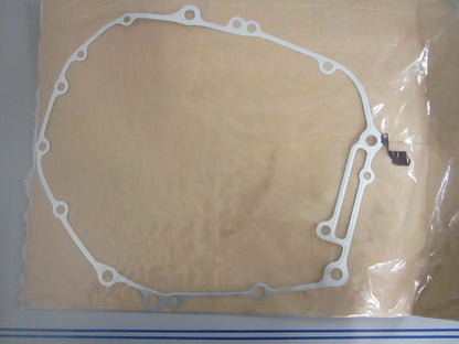 *NEW OEM* 0820 Honda Gasket 23172-ZY6-000