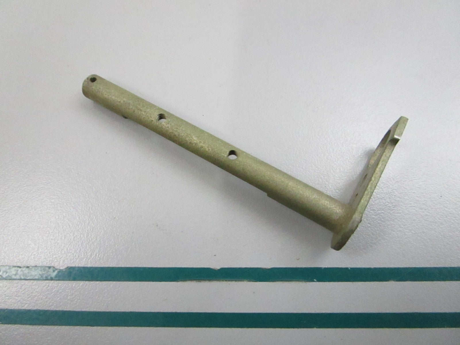 NEW OEM 377222 0377222 OMC Johnson Evinrude Carburetor Rod 0810